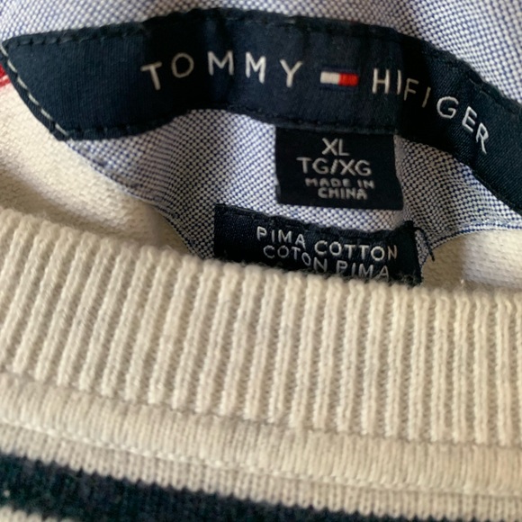 Oversized, soft Tommy Hilfiger Pima Cotton Sweater - Picture 6 of 6